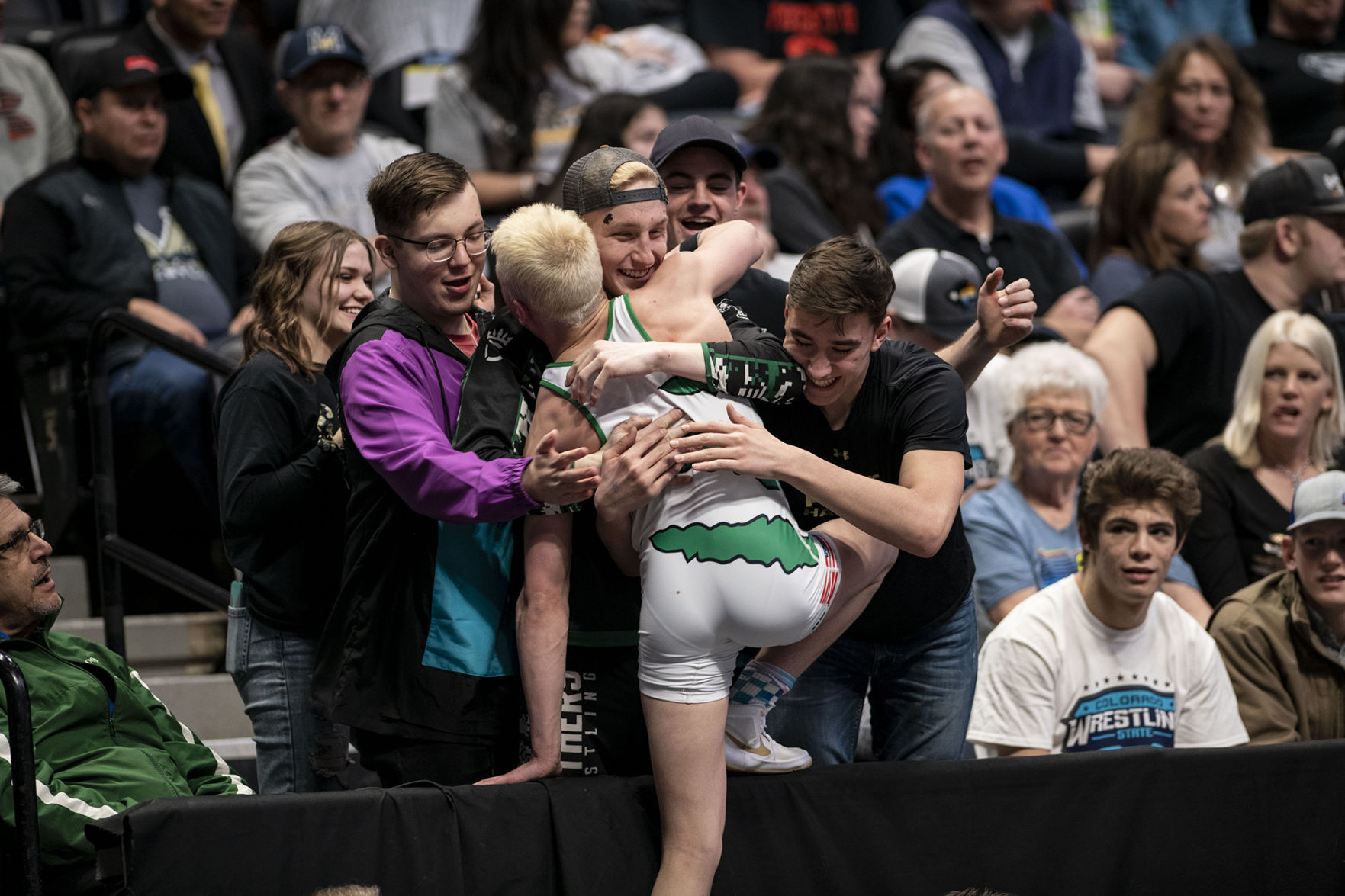 022320-s-wrestlingfinals 04.jpg